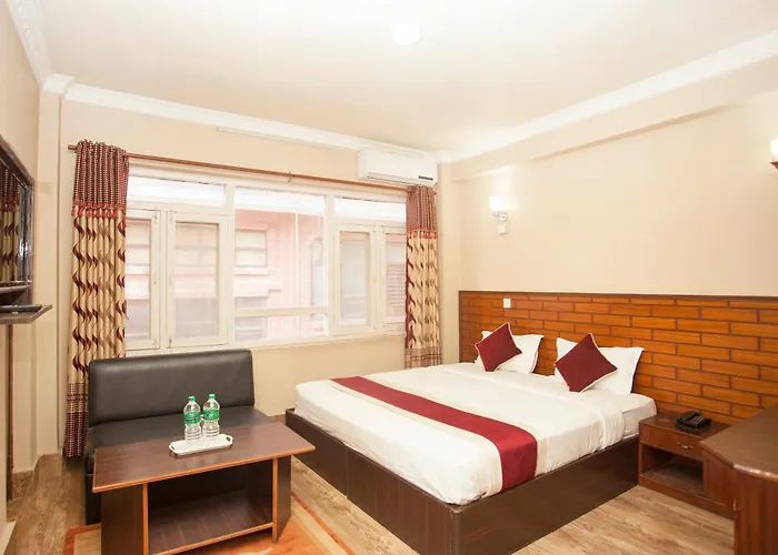 Hotel Taj 3*
