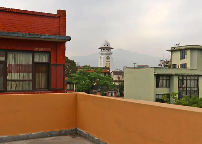 Hotel Taj 3*